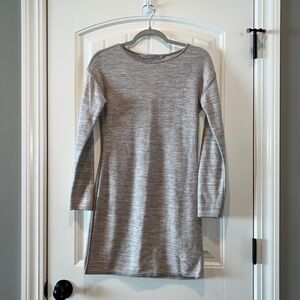 Athleta Heathered oatmeal long sleeve retreat dress size XS neutral minimalist